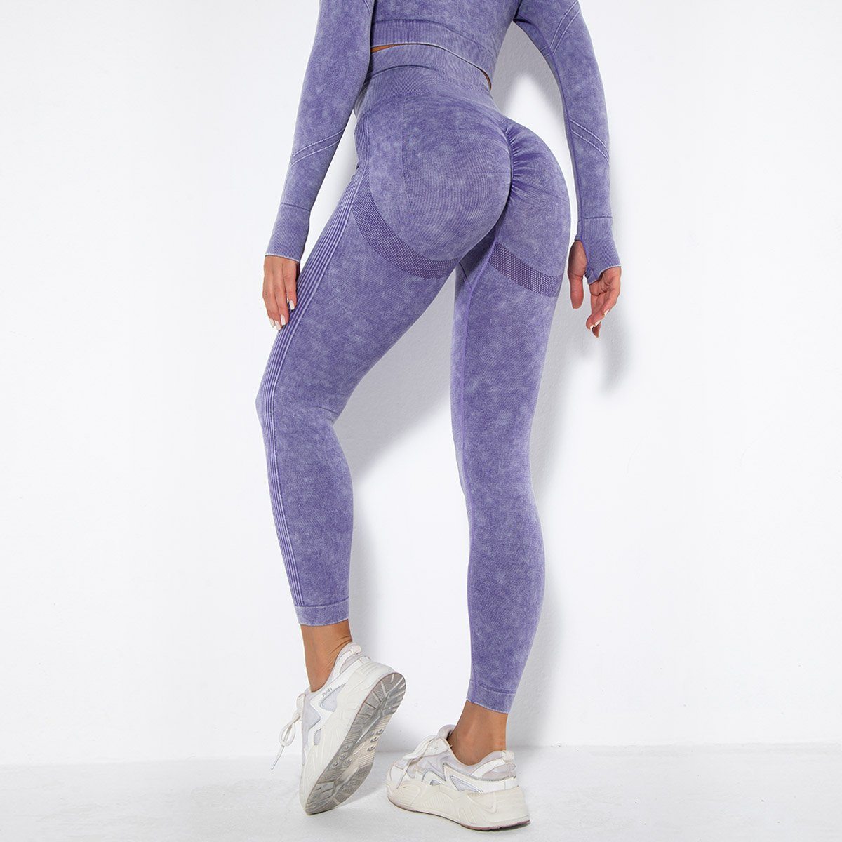 Elevate Your Style with Sculpting Feather Leggings