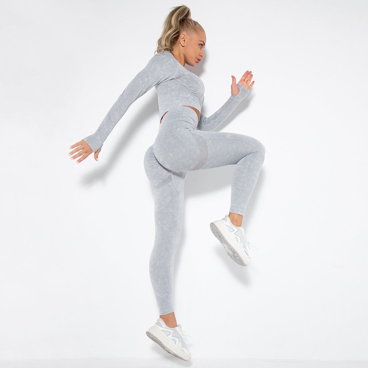 Elevate Your Style with Sculpting Feather Leggings