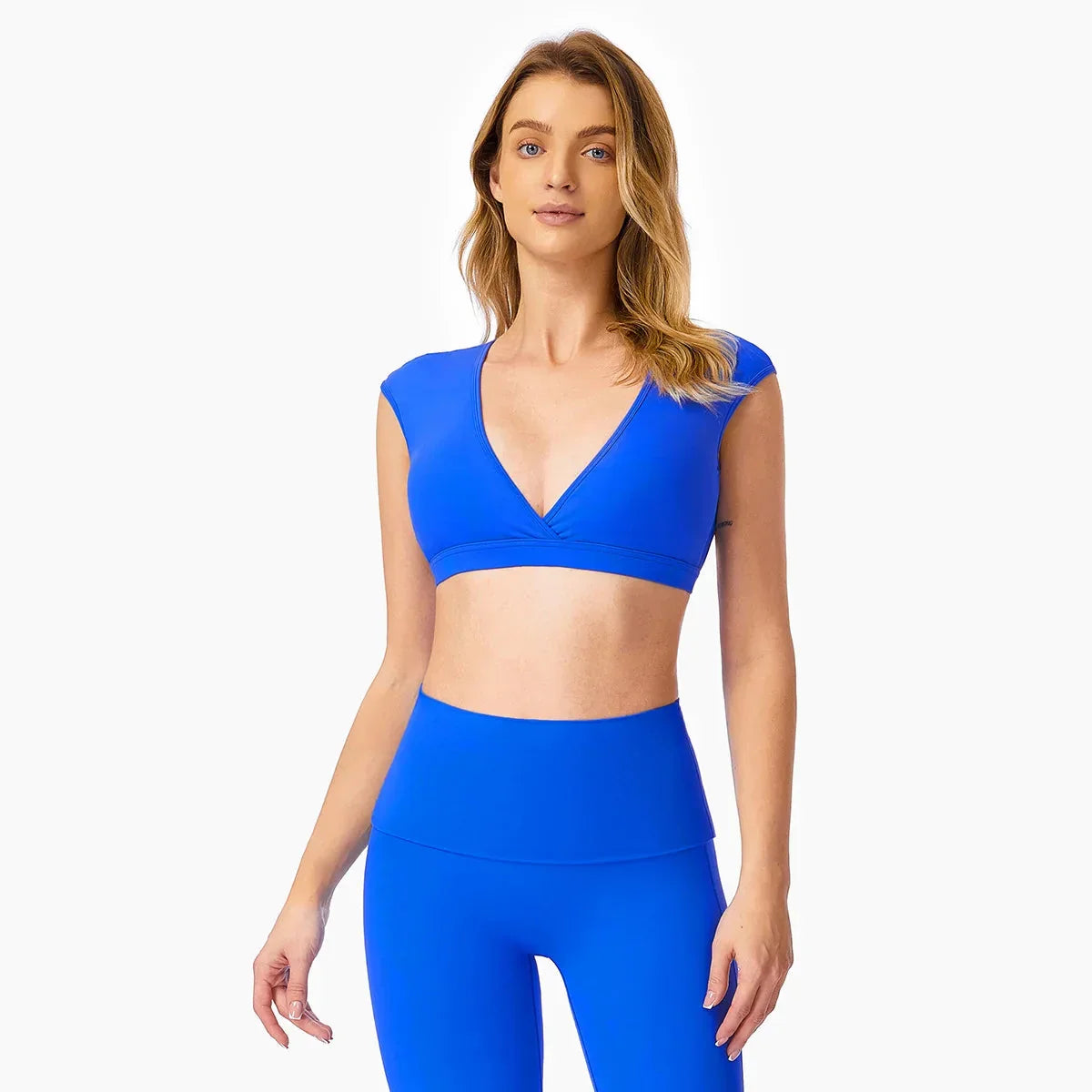 Chic Open Back Crop Top with a Contemporary Flair