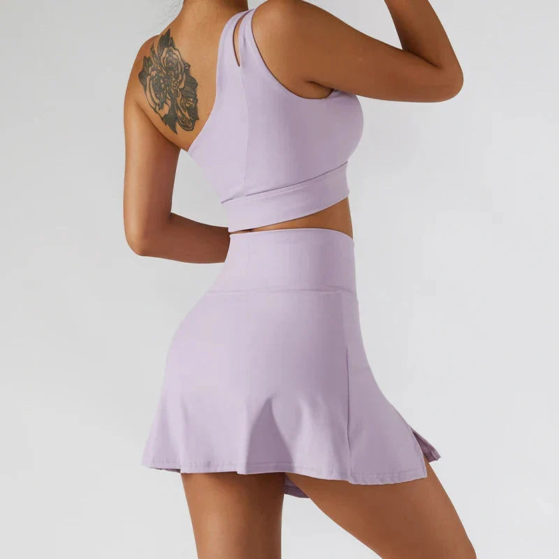 Dynamic Performance Sports Set - Stylish Skirt & Top Combo