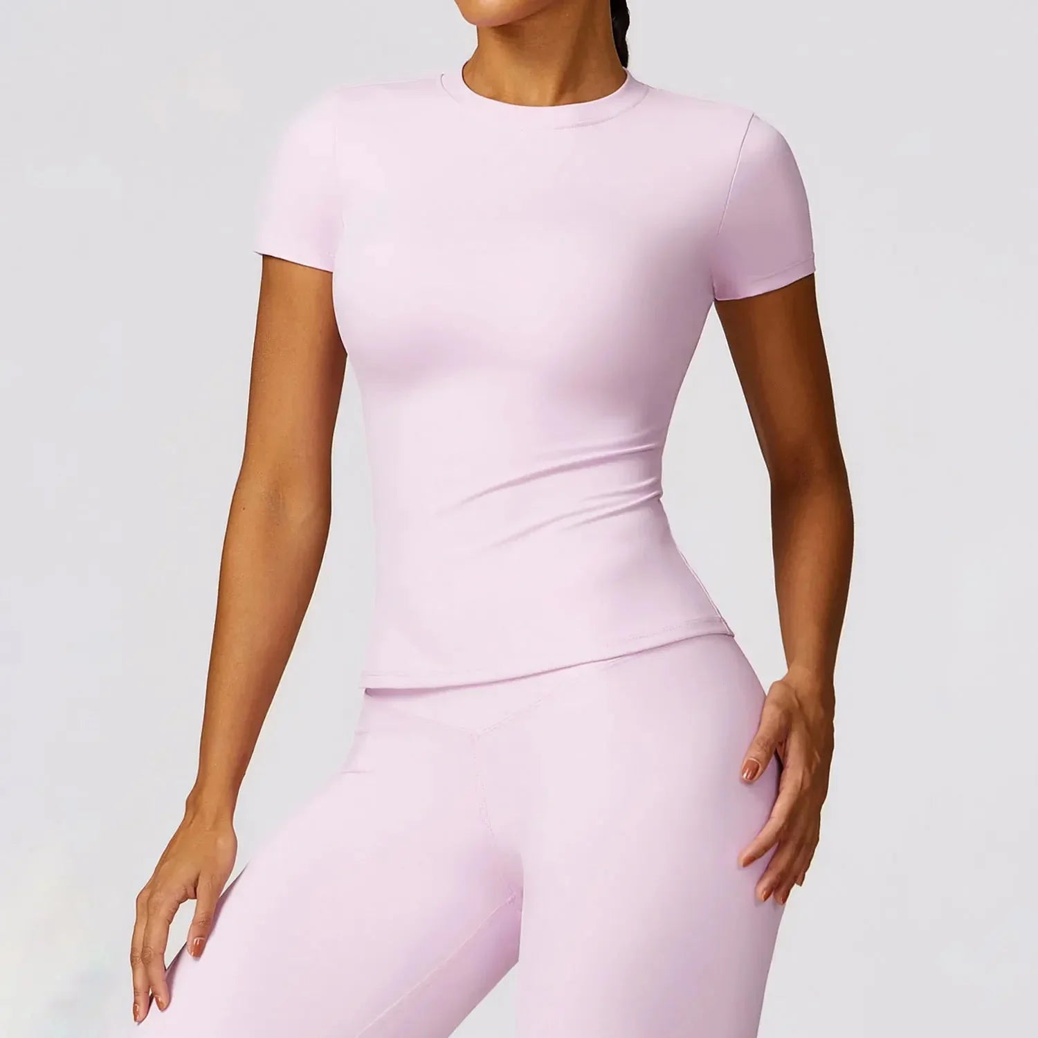 Ultimate Workout Collection - Stylish Leggings & Performance Shirt
