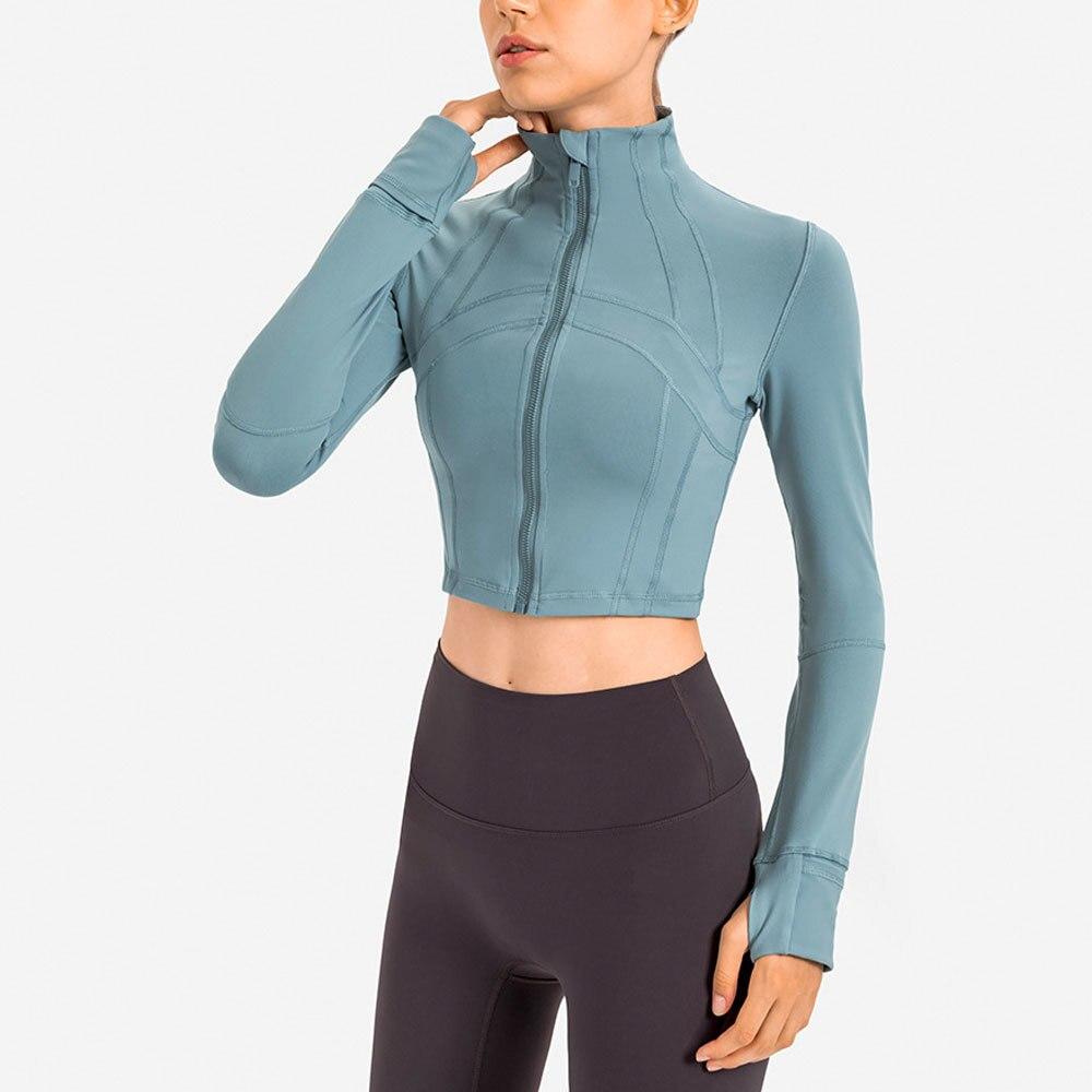 Stylish Zippered Crop Top for Active Runs