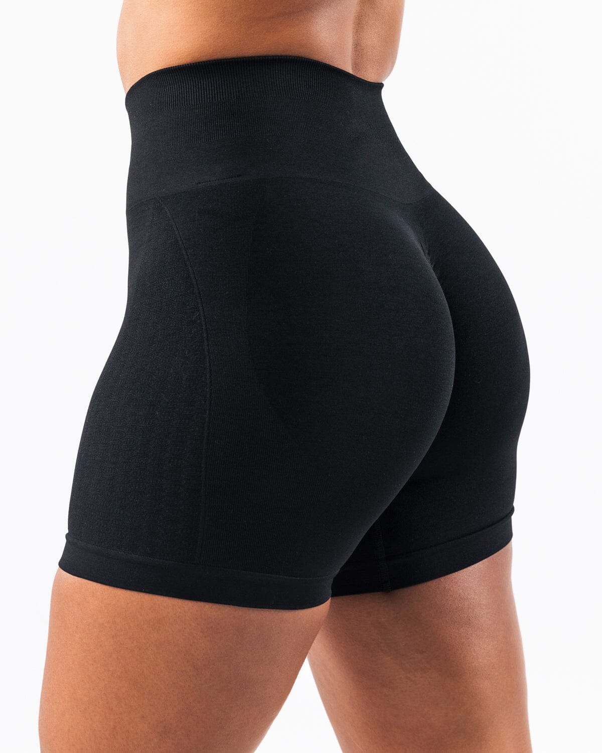 Vibrant Jacquard Seamless Shorts for Ultimate Comfort
