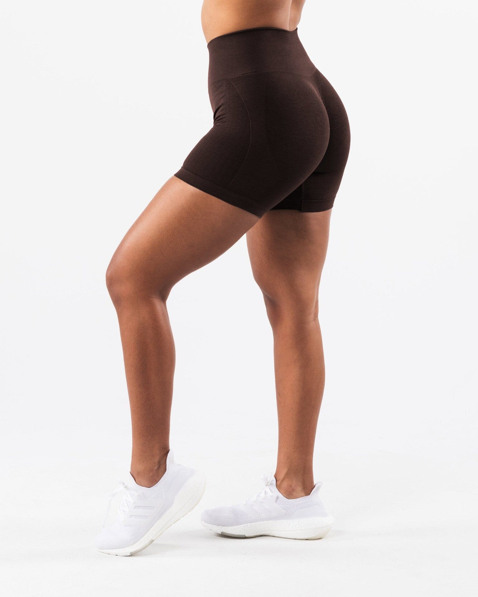 Vibrant Jacquard Seamless Shorts for Ultimate Comfort