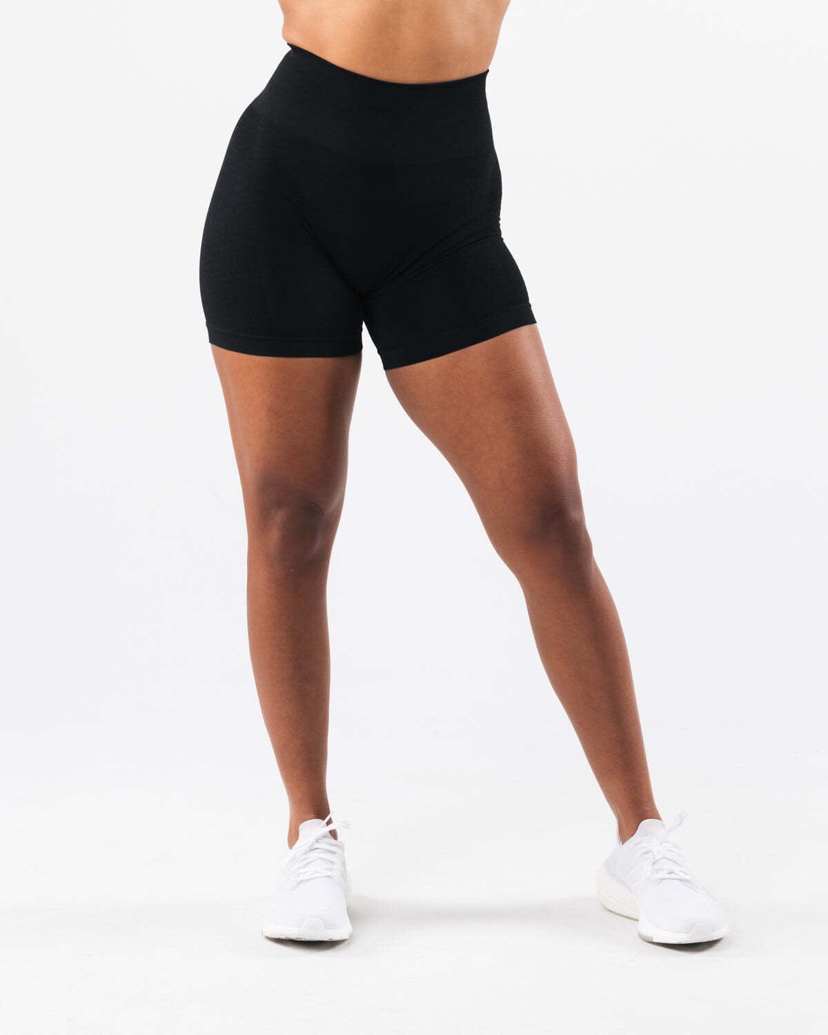 Vibrant Jacquard Seamless Shorts for Ultimate Comfort