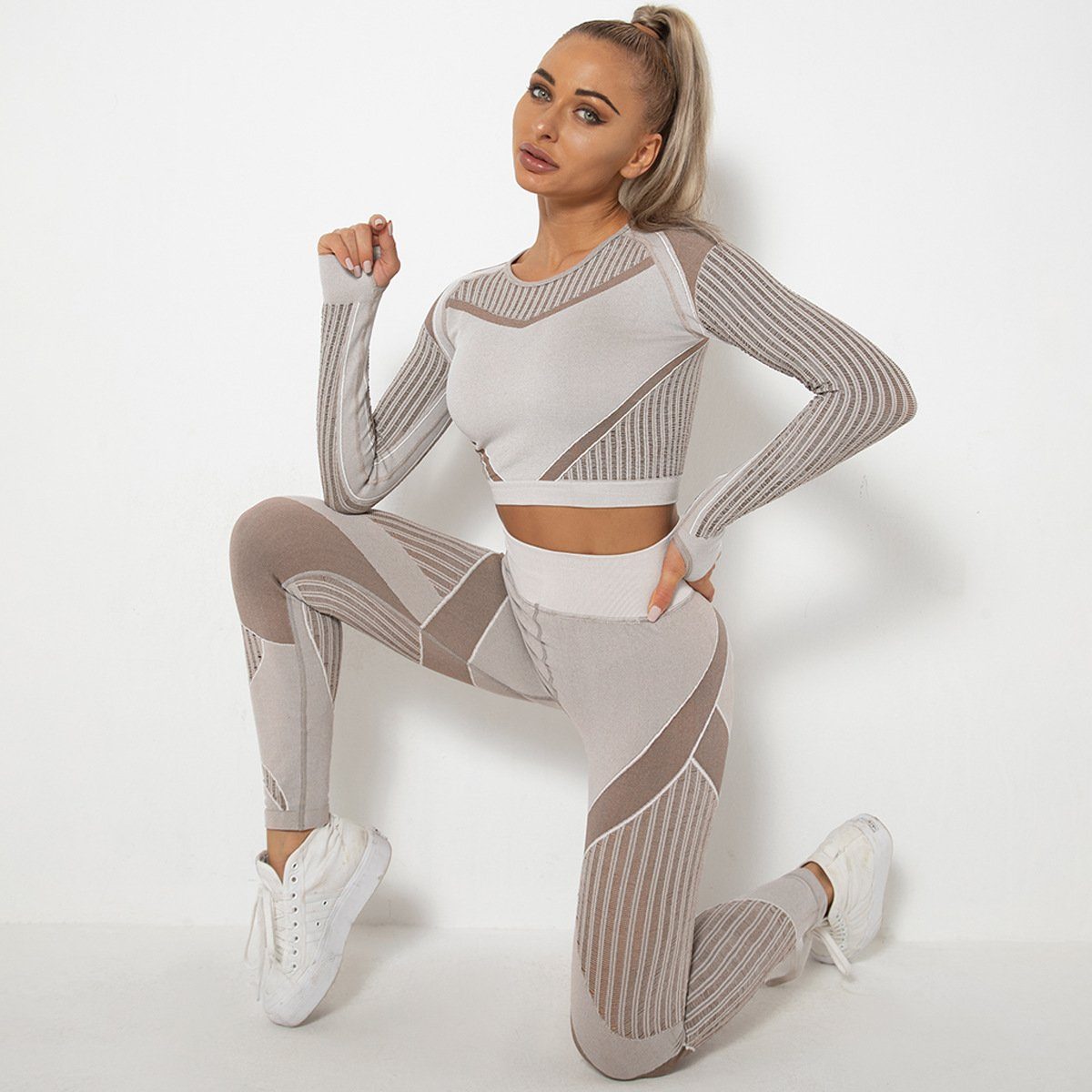 Ultra-Comfortable Seamless Mesh Crop Top