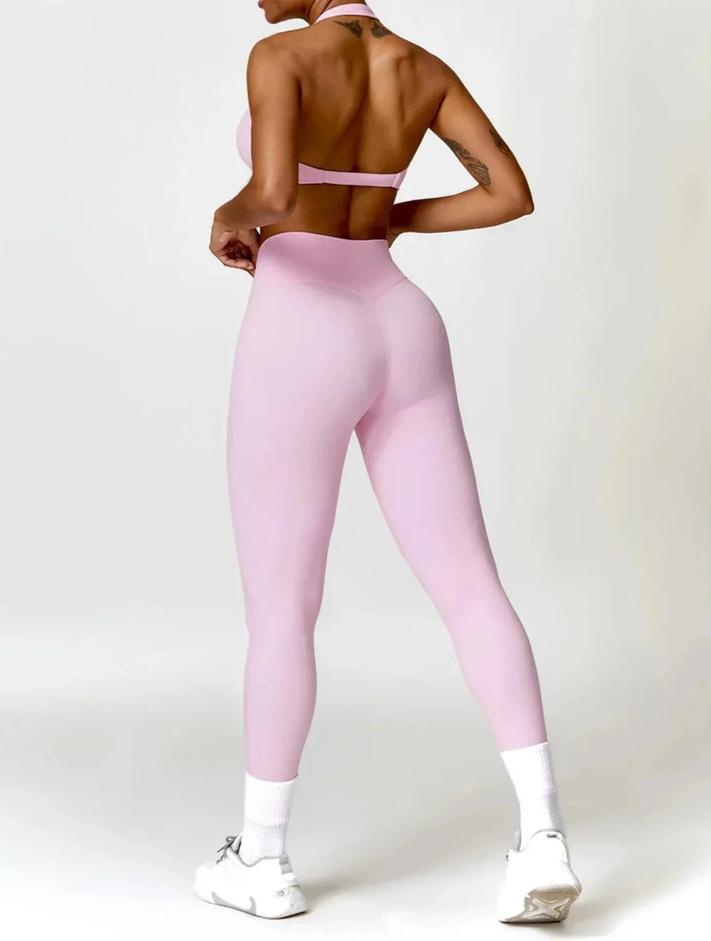 Chic Glam Flow Yoga Ensemble - Leggings & Stylish Top