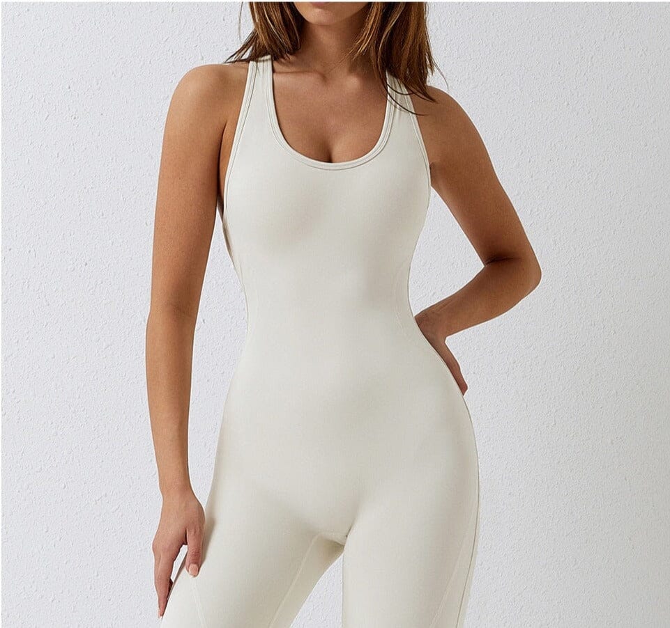 Chic Backless Jumpsuit for an Effortless Active Look