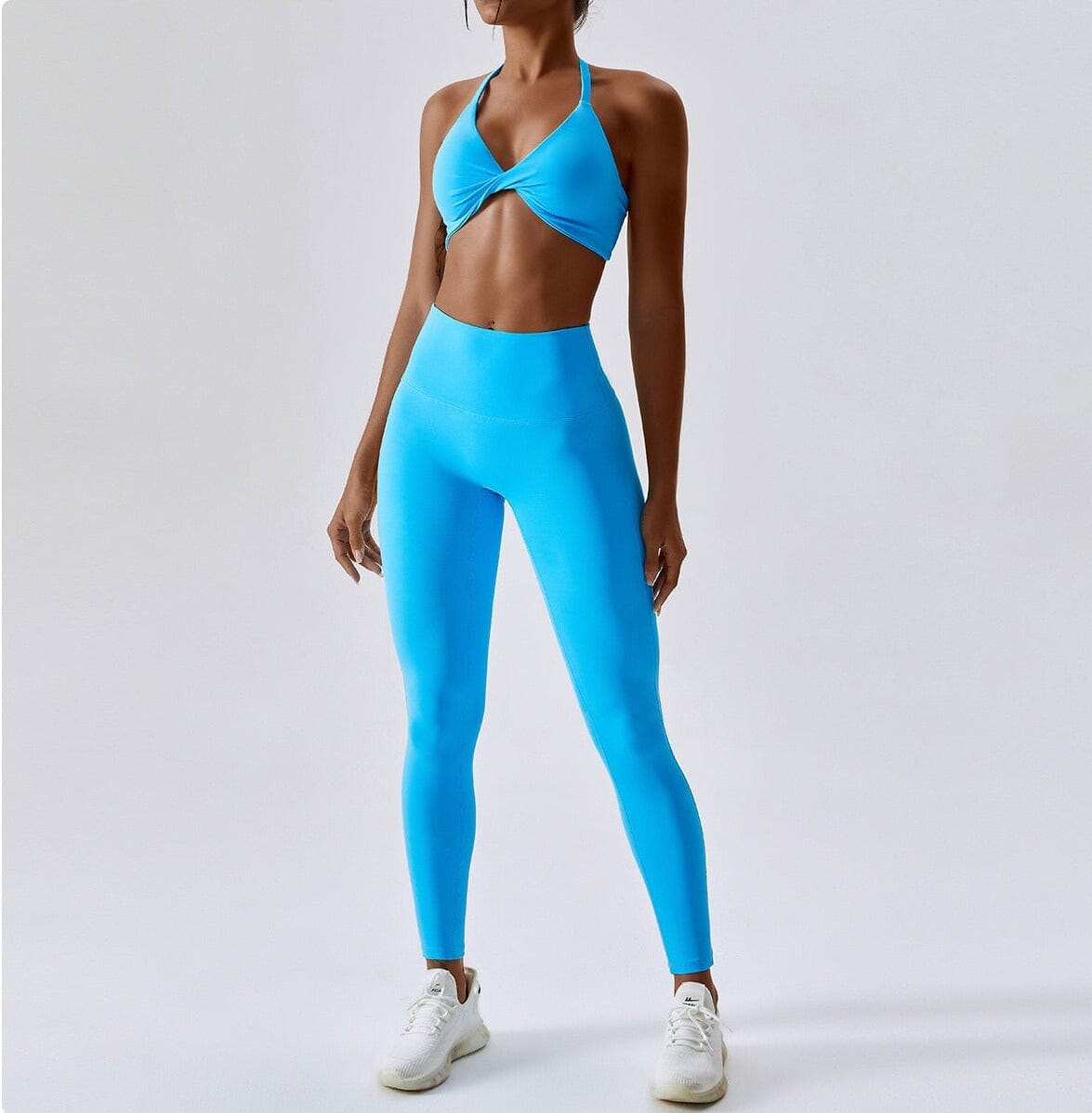 Elevate Your Practice: Crest Yoga Set with Chic Leggings & Stylish Top