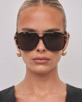 Lopez - Amber Tort-Cinnamon 2