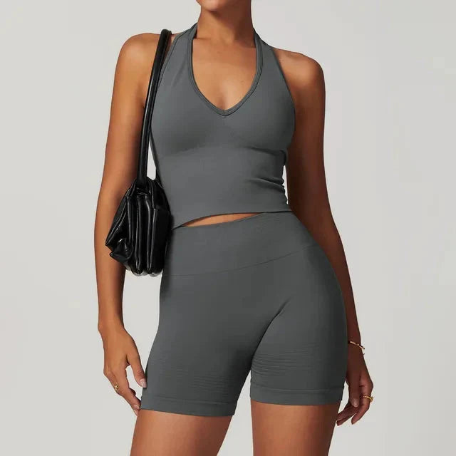Elevate Your Workout with the Momentum Seamless V-line Gym Set - Includes Stylish Shorts and Top!