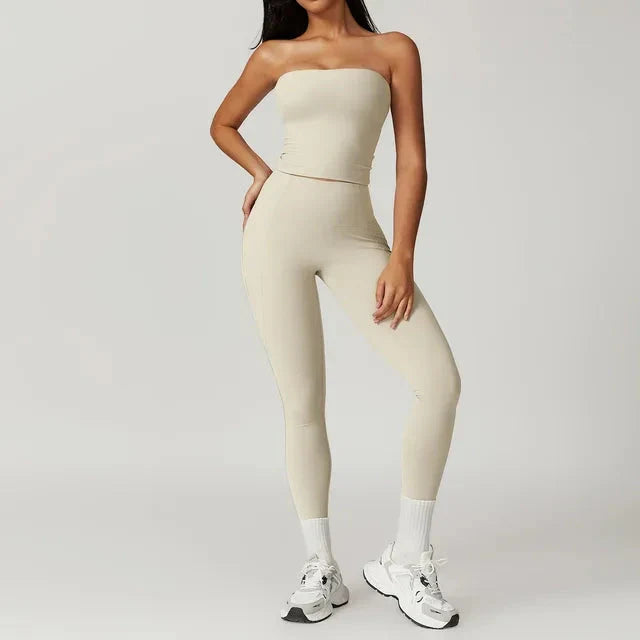 Elevate Your Workout: Performance Leggings & Stylish Top Set